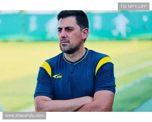 查尔顿俱乐部最新动态:主帅谈球队战术调整与新援加盟展望 查尔顿俱乐部最新动态:主帅谈球队战术调整与新援加盟展望