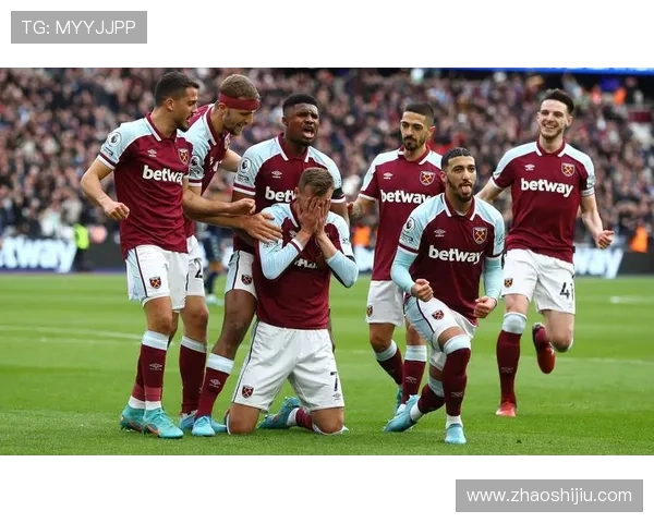 西汉姆联俱乐部的发展历程与未来展望:从历史辉煌到重回英超巅峰的征途 西汉姆联俱乐部的发展历程与未来展望:从历史辉煌到重回英超巅峰的征途