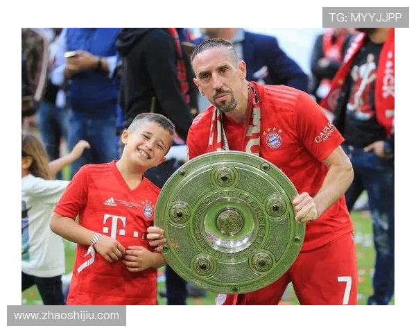 德甲近二十年冠军回顾与分析：德国足球的霸主地位与历史变迁