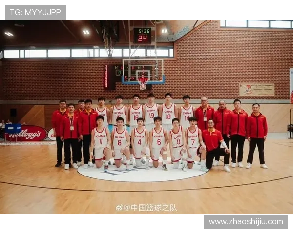 中国男篮全力备战世界杯 明日与世界强队展开热身赛较量