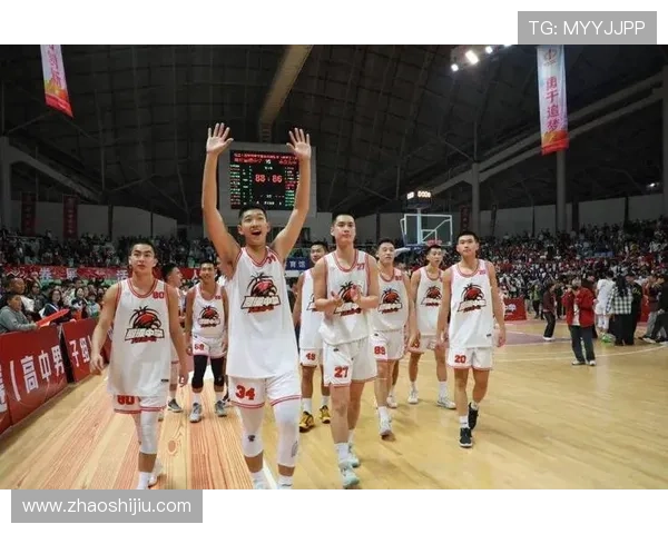 中国篮球超级联赛新赛季开启 多支强队阵容升级激战正酣