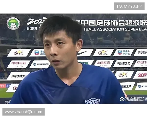 中国男足新帅上任首战告捷年轻球员闪耀全场展现团队全新战斗力