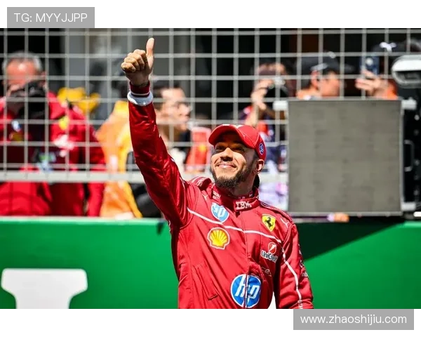 F1新赛季揭幕战激烈角逐 汉密尔顿力争复兴 维斯塔潘卫冕之路开启