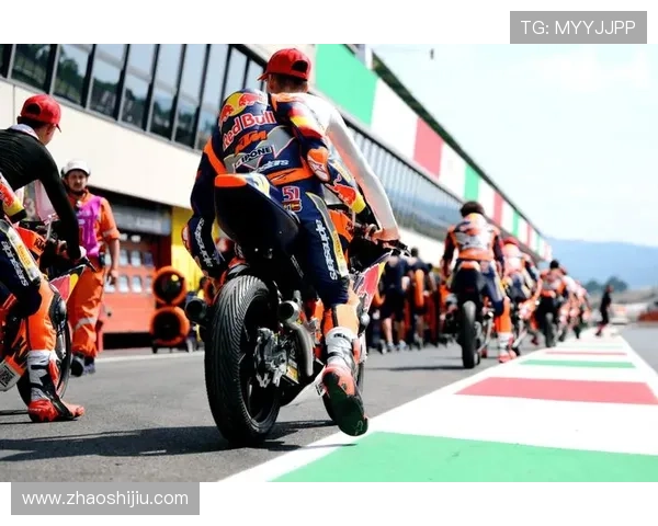 MotoGP赛季最新动向：顶级车手与新技术引领赛道革命