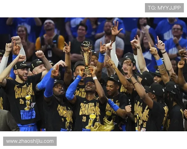 詹姆斯复出领衔湖人力争季后赛席位杜兰特携手布克再战西部